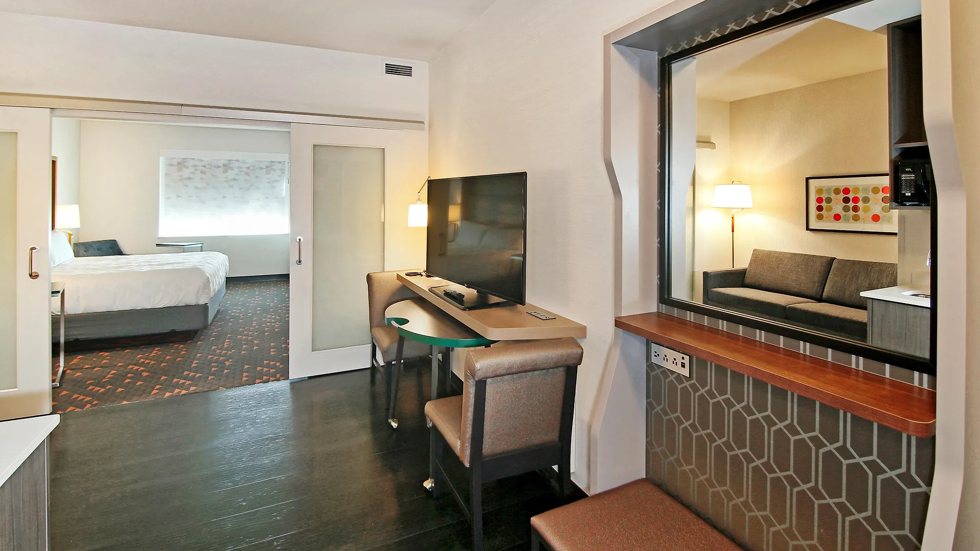 Holiday Inn Hotel & Suites - Calgary Airport North By Ihg 3*,  Canada