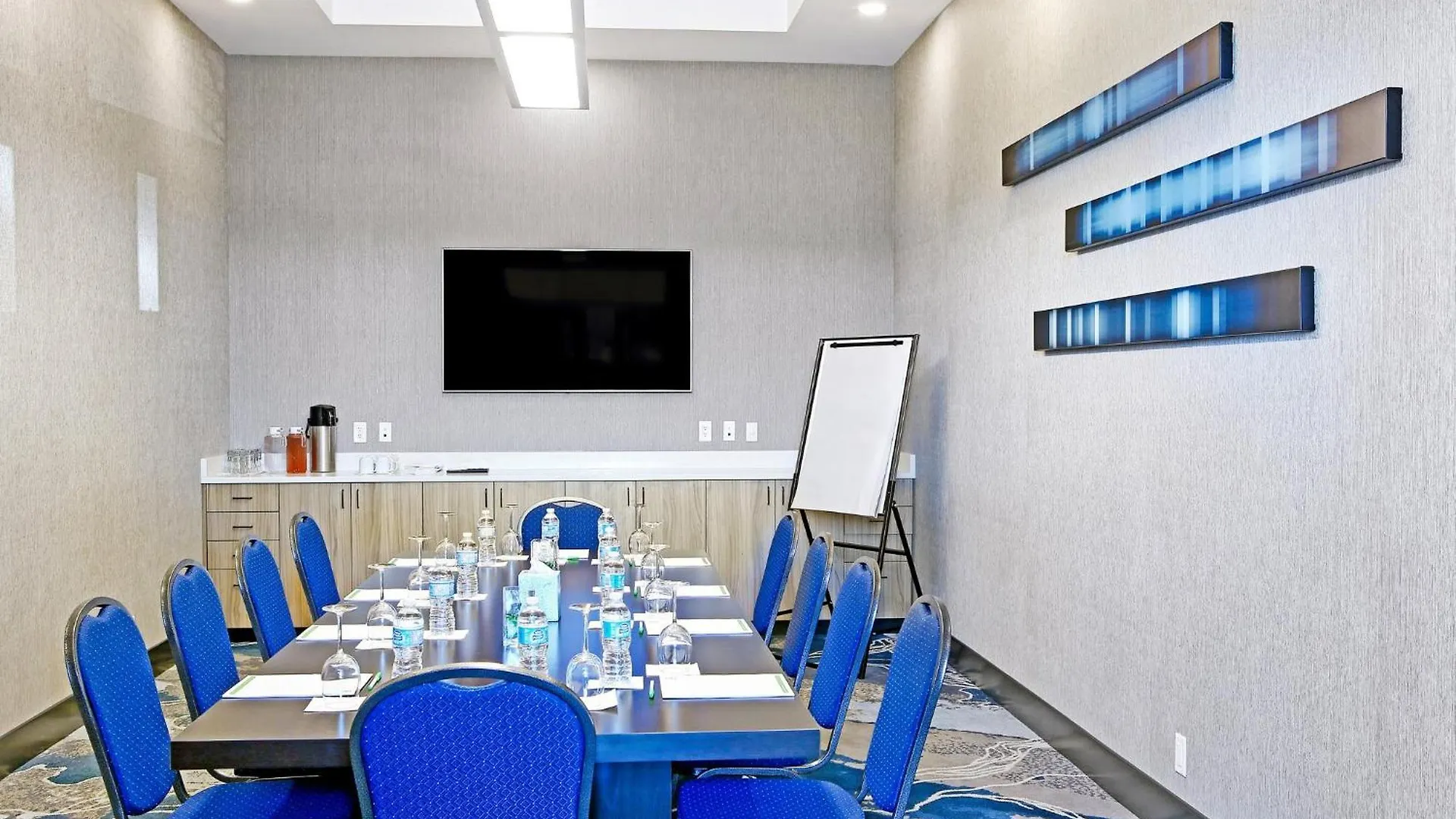 Holiday Inn Hotel & Suites - Calgary Airport North By Ihg